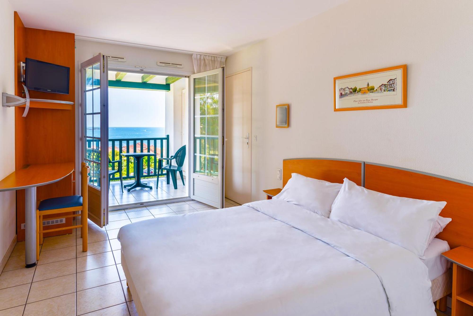 Azureva Hendaye Hotel Exterior foto